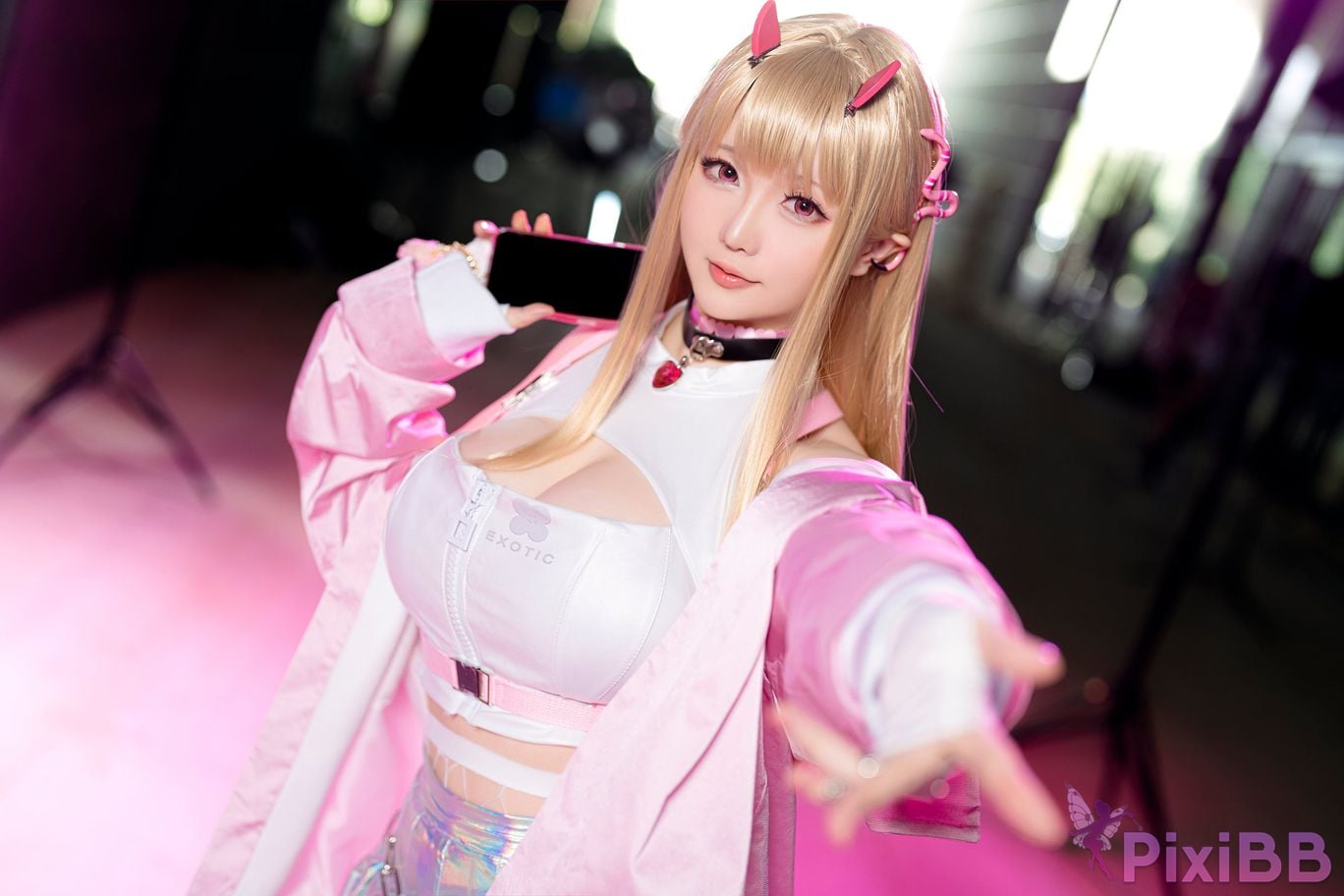 Coser Hoshilily PixiBB.COM 010