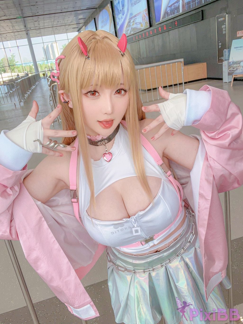 Coser Hoshilily PixiBB.COM 022