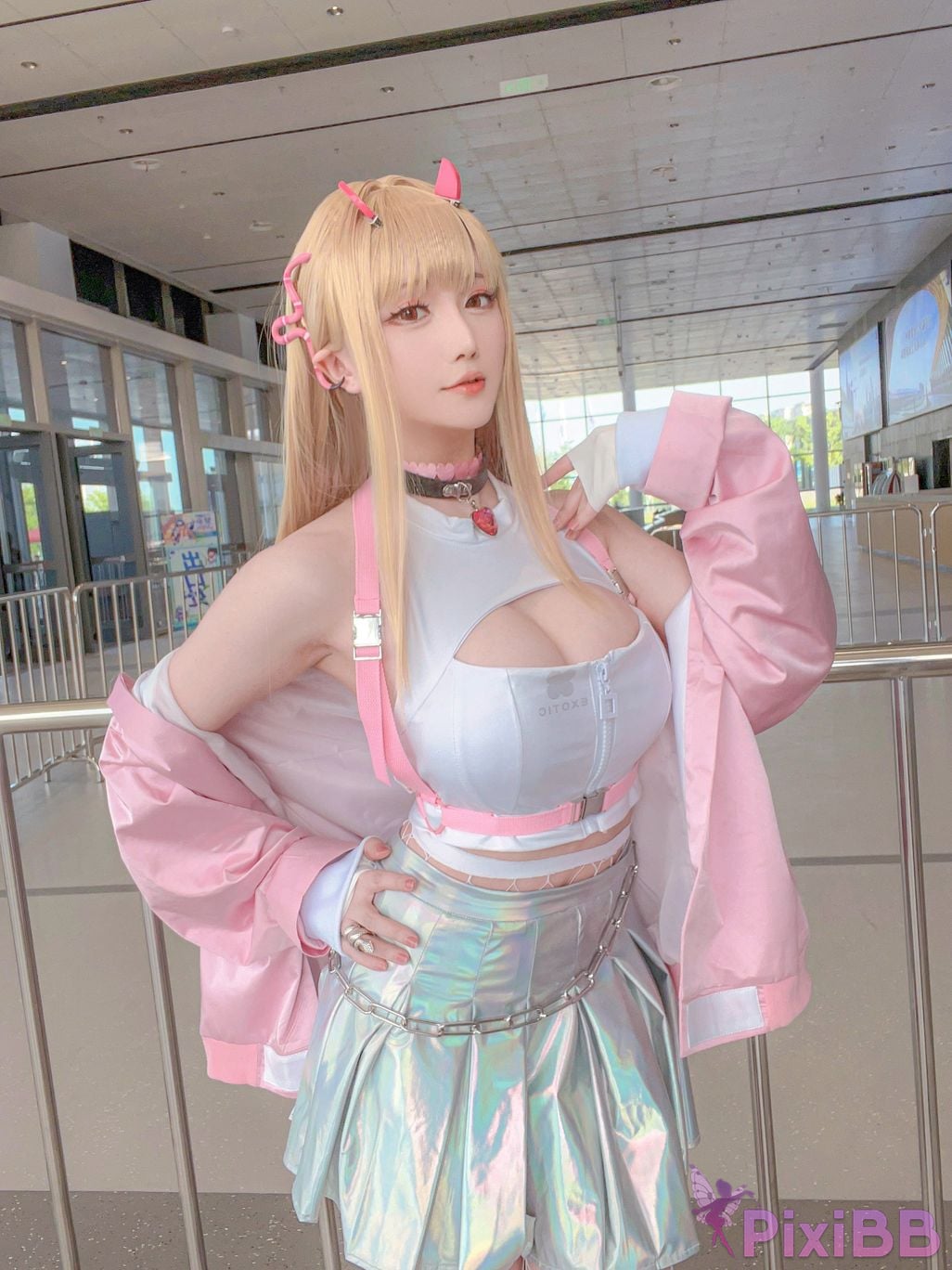 Coser Hoshilily PixiBB.COM 024