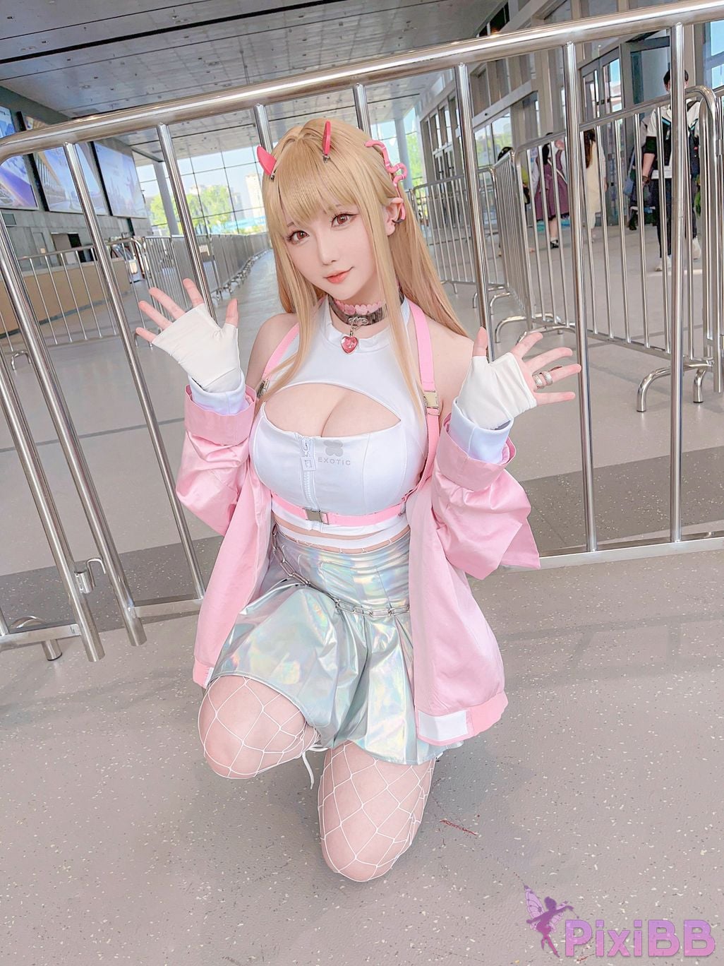 Coser Hoshilily PixiBB.COM 029