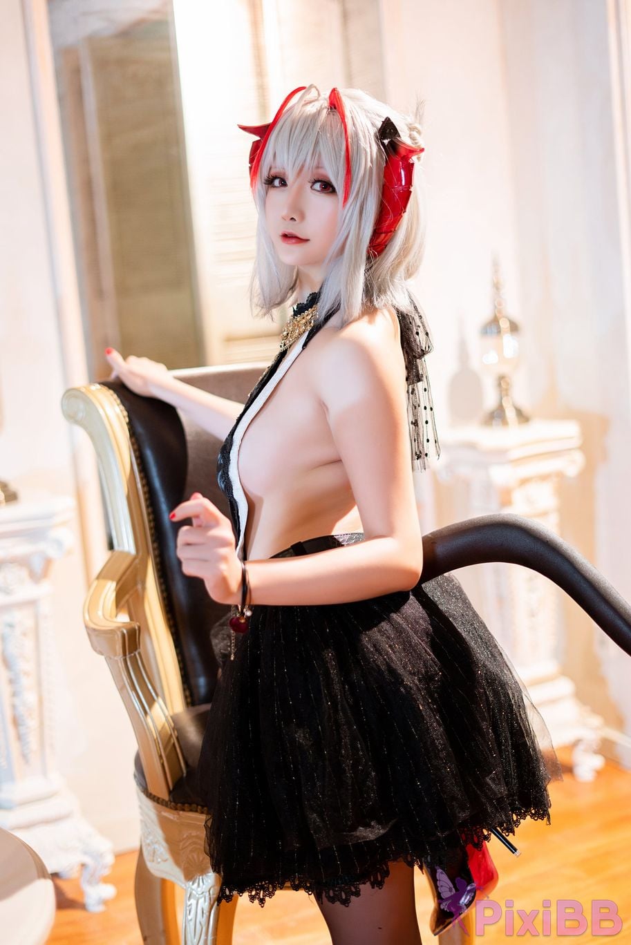 Coser Hoshilily W PixiBB.COM 010