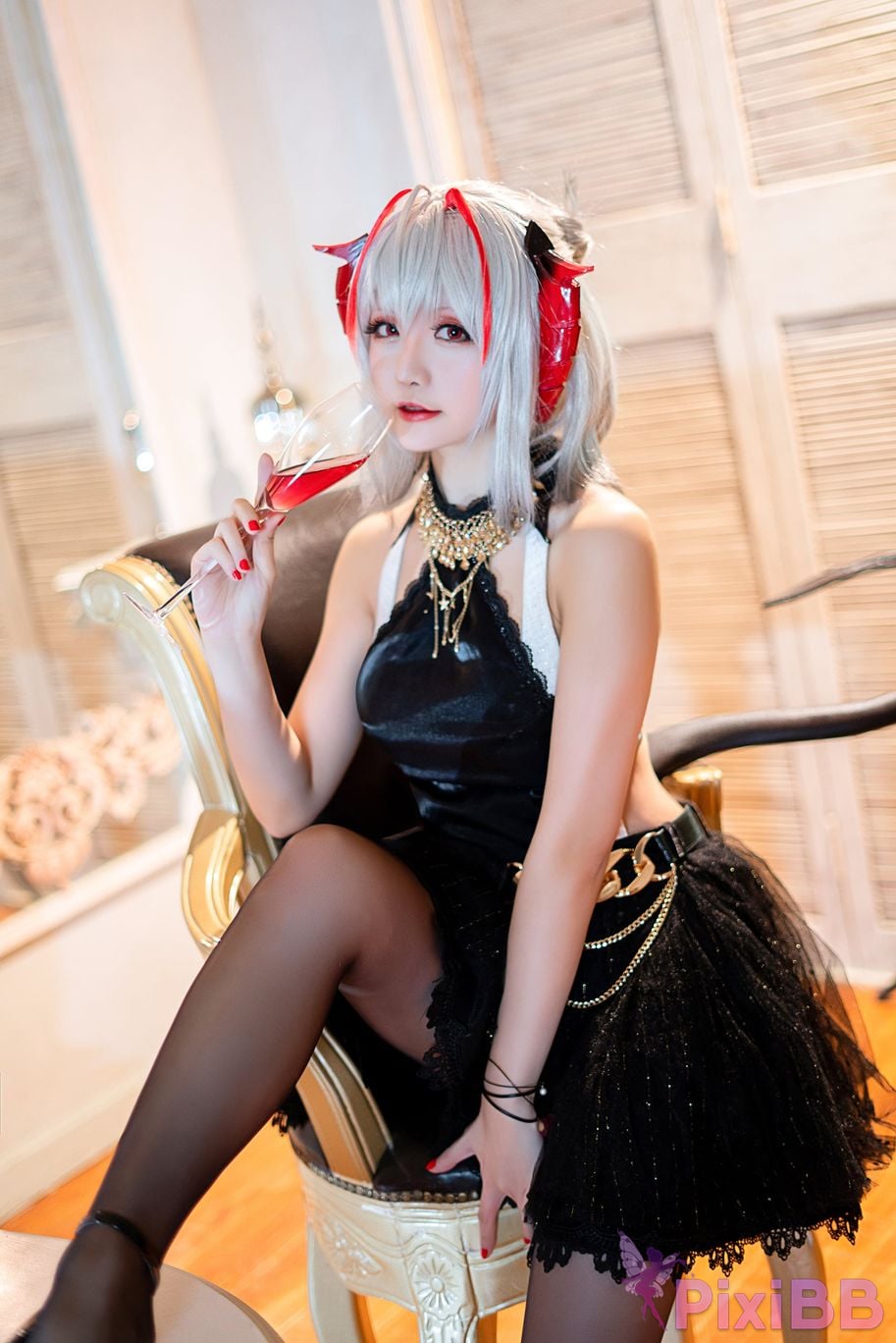Coser Hoshilily W PixiBB.COM 014
