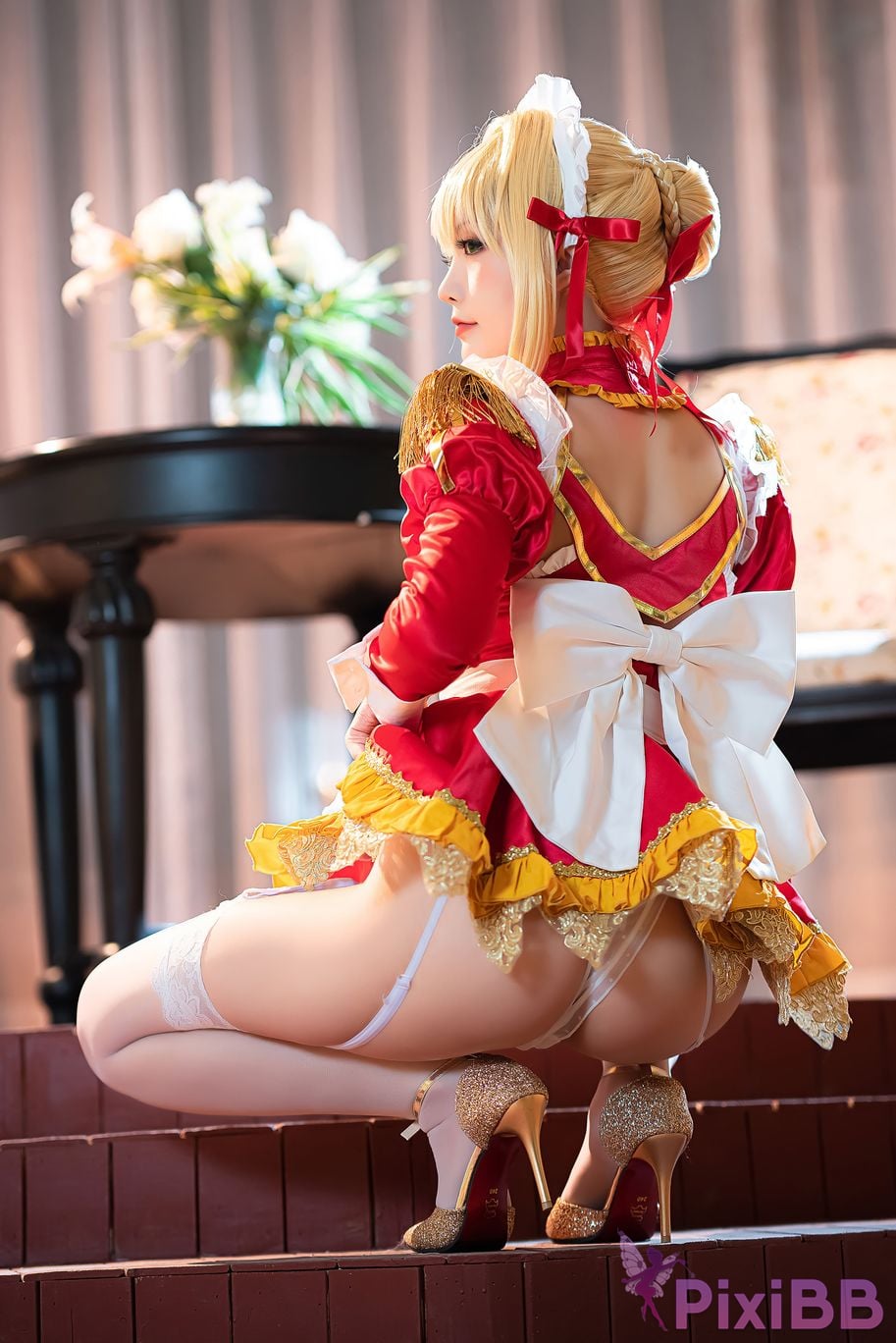 Coser Hoshilily Nero Claudius maid FGO PixiBB.COM 002