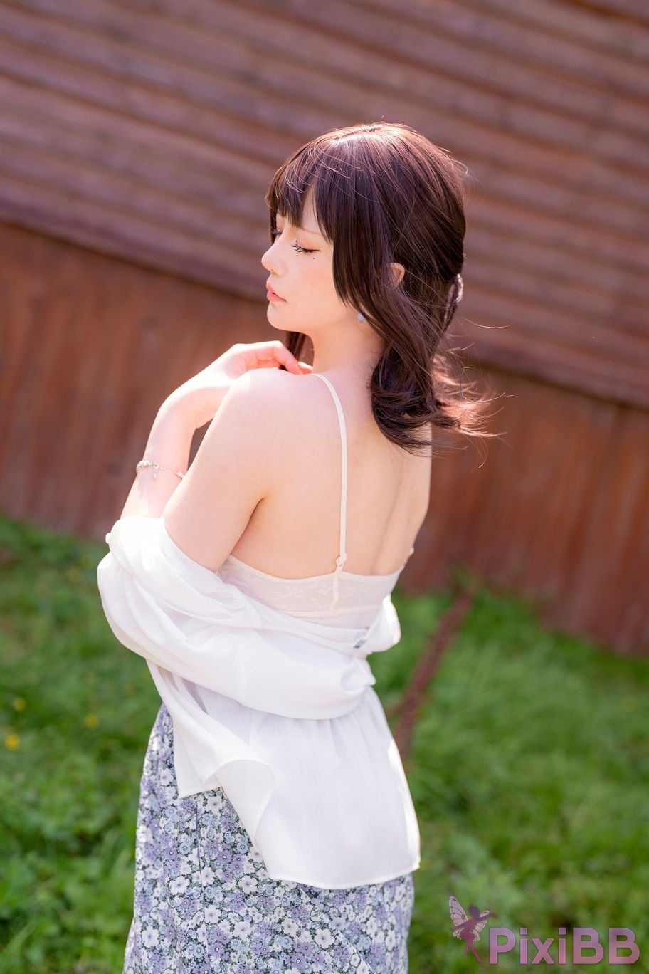 Coser Hoshilily 2023 5 PixiBB.COM 103