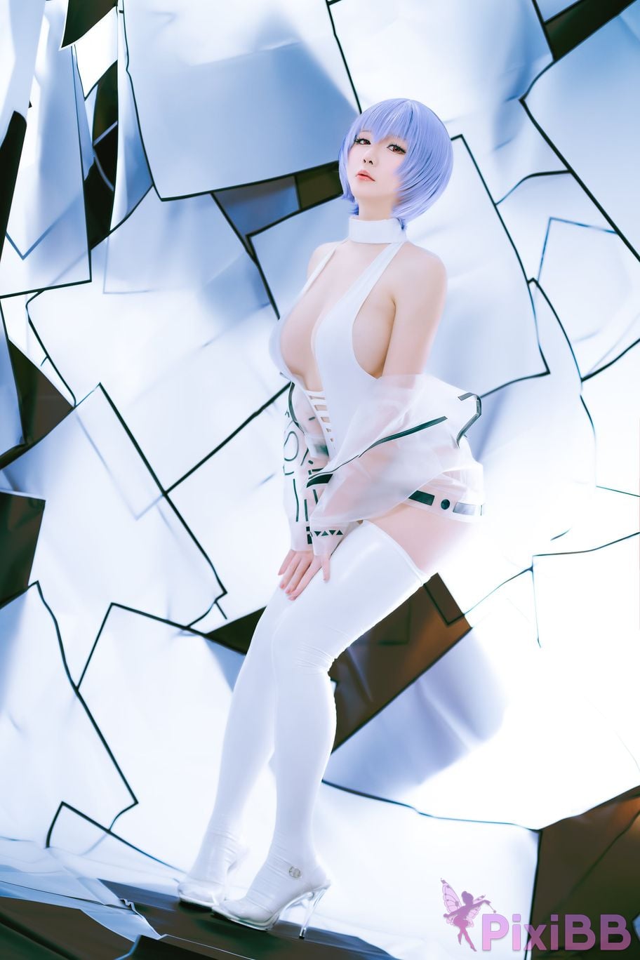 Coser Hoshilily 2023 5 PixiBB.COM 235