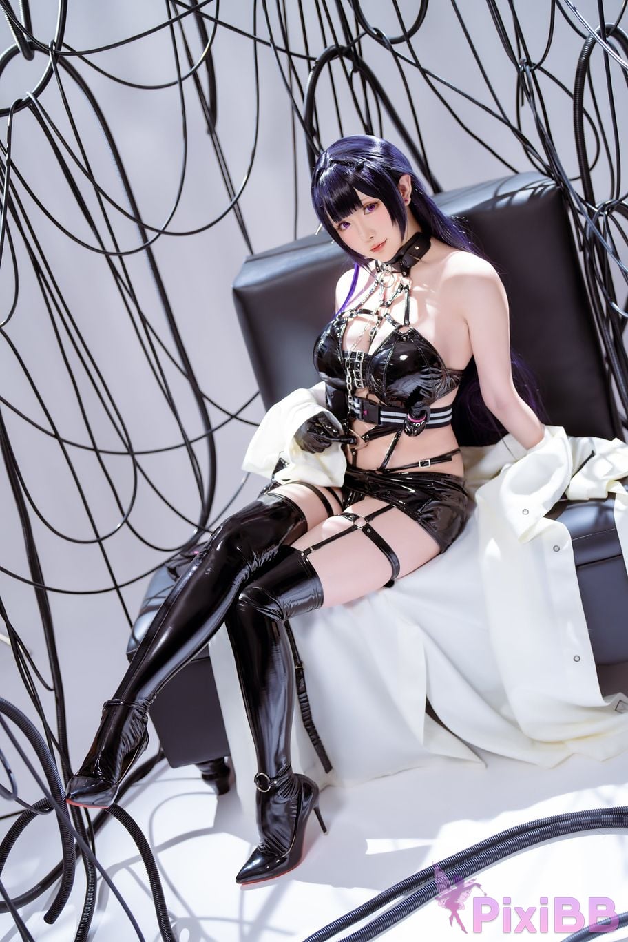 Coser Hoshilily 2023 6C Nikke PixiBB.COM 002