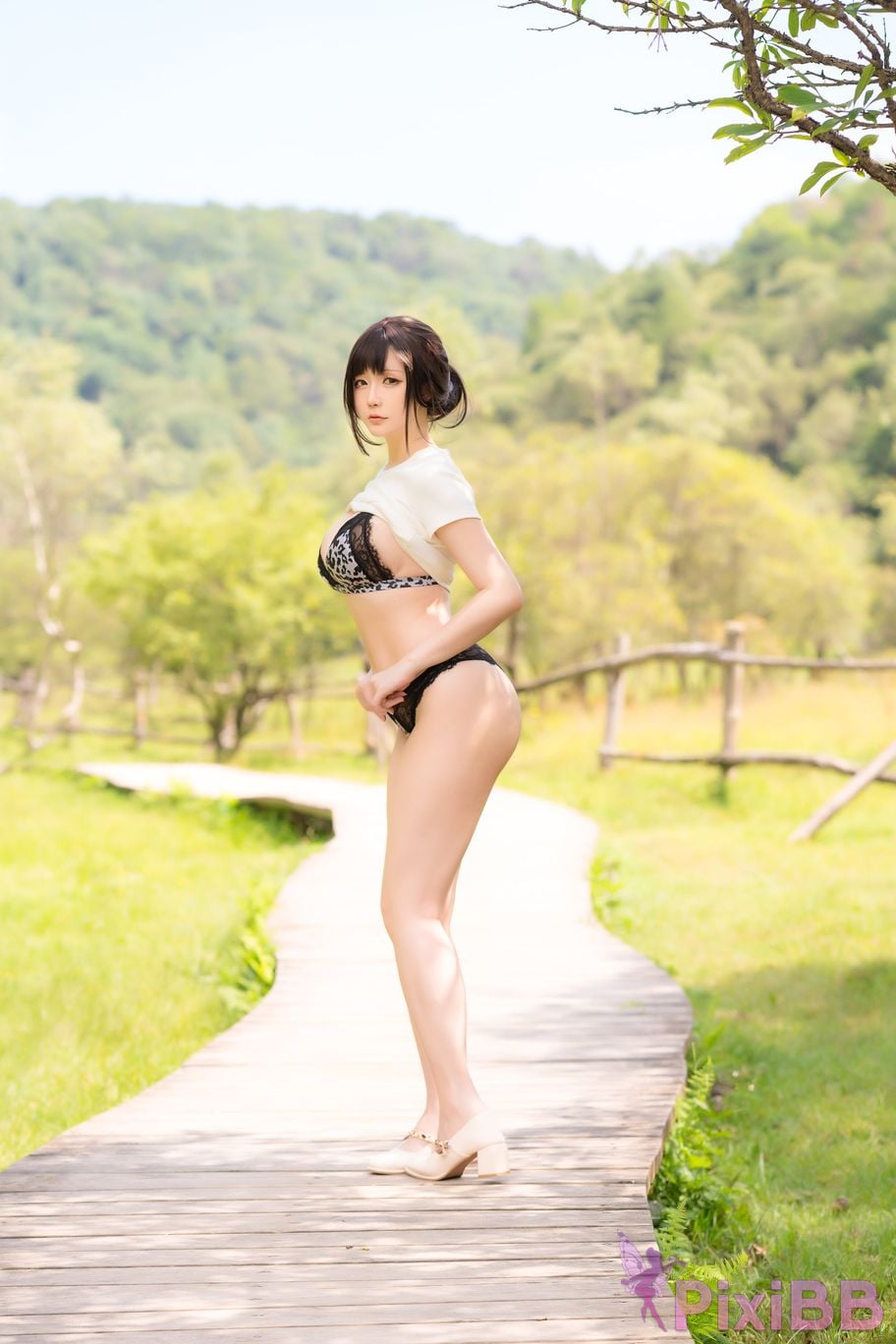 Coser Hoshilily PixiBB.COM 038