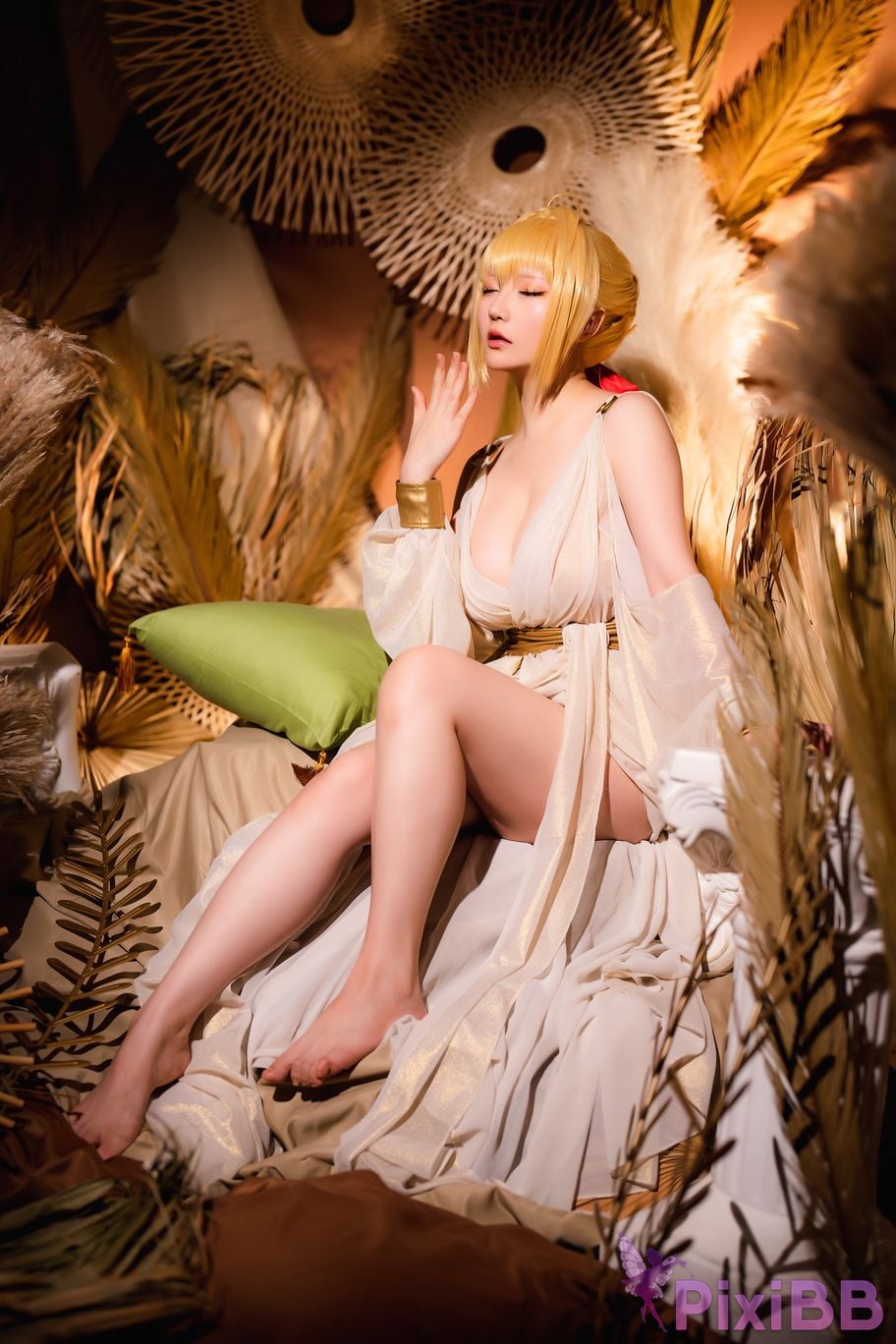 Coser Hoshilily 239B fate PixiBB.COM 005