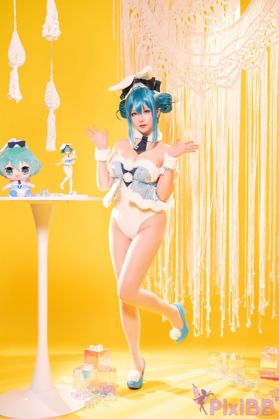 Coser Hoshilily 239A Miku PixiBB.COM 001