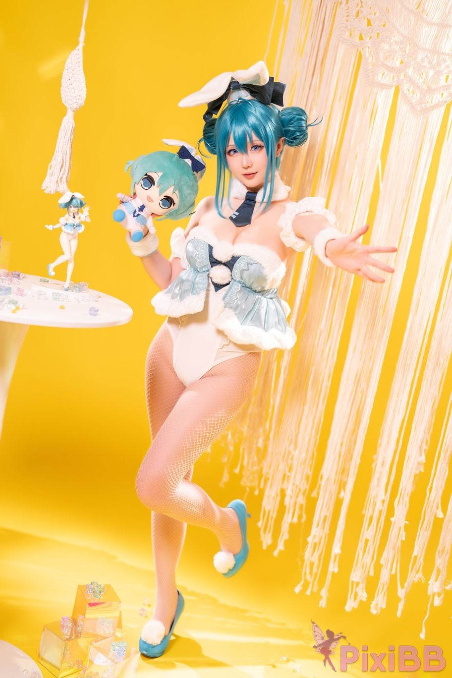 Coser Hoshilily 239A Miku PixiBB.COM 009