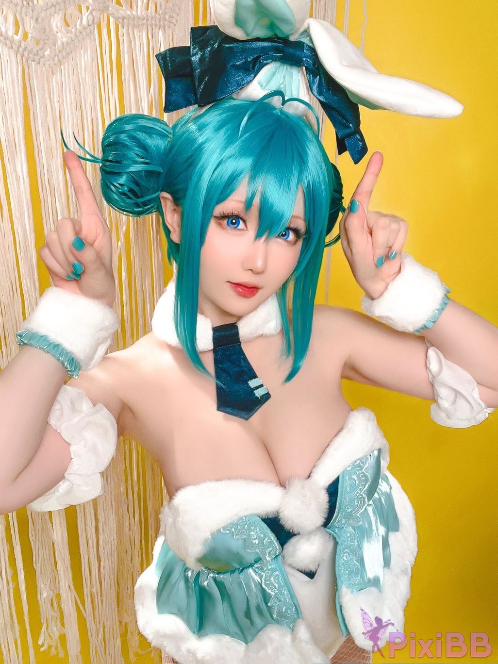 Coser Hoshilily 239A Miku PixiBB.COM 054.JPG