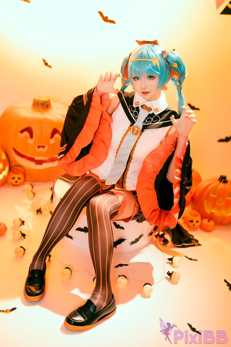 Coser Hoshilily PixiBB.COM 001