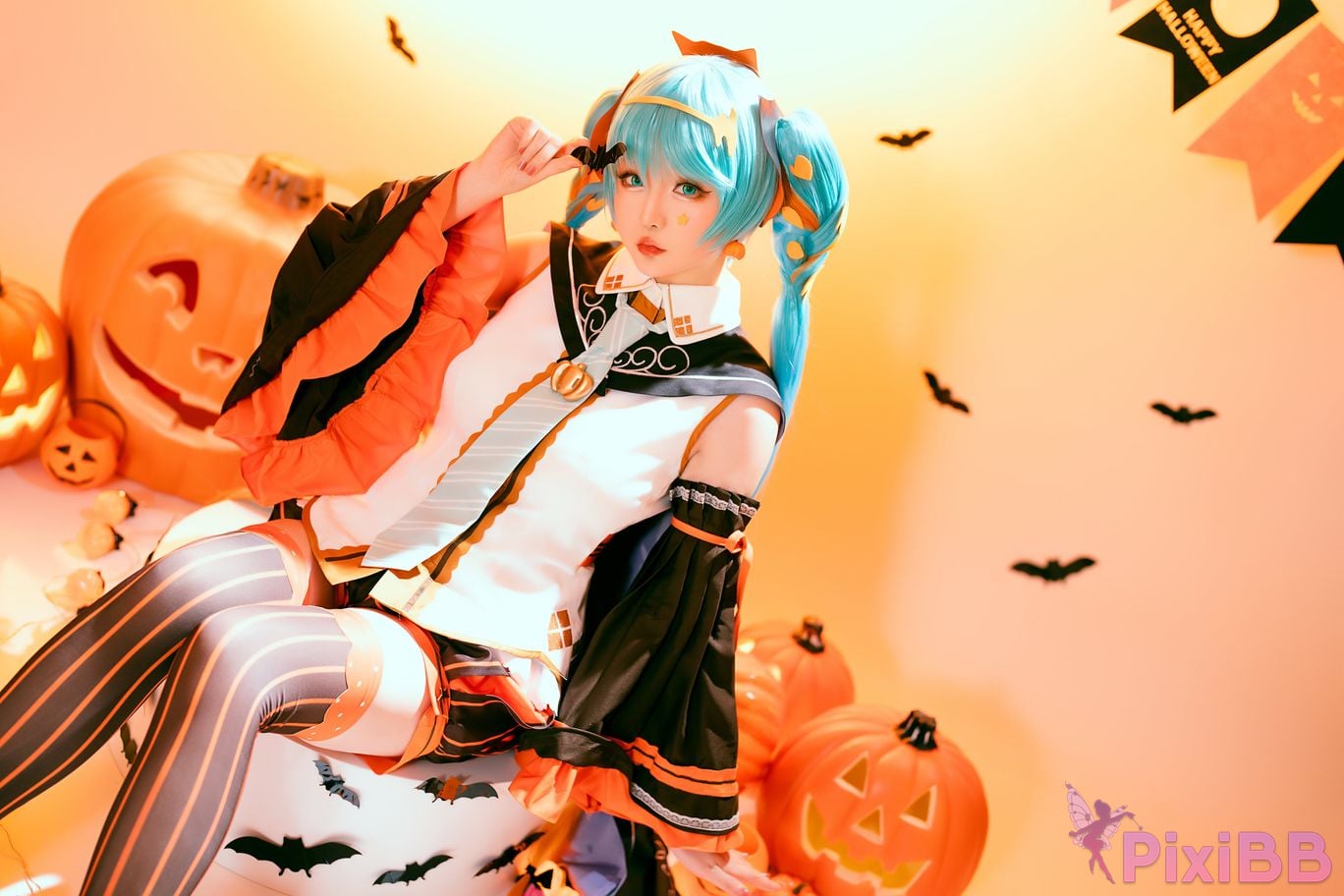 Coser Hoshilily PixiBB.COM 003