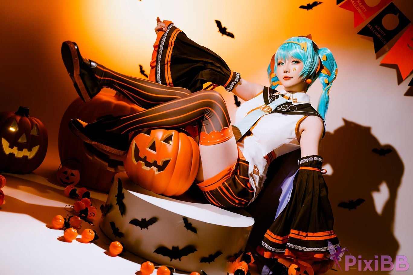 Coser Hoshilily PixiBB.COM 021