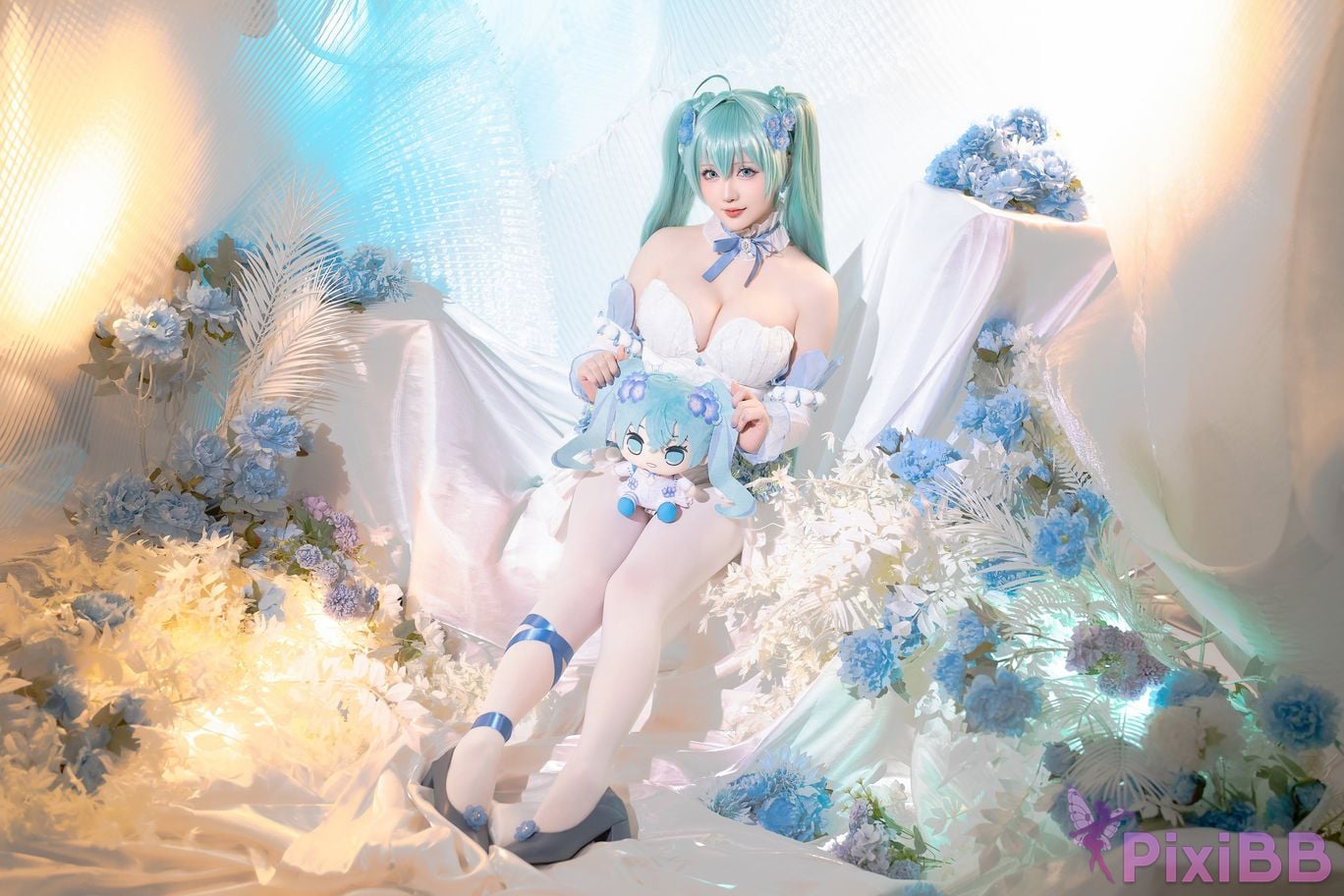 Coser Hoshilily 202402A PixiBB.COM 002