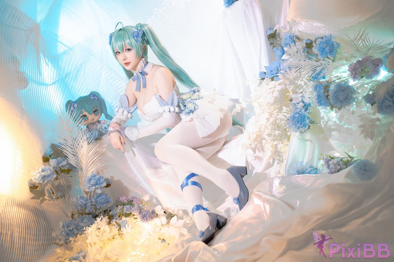 Coser Hoshilily 202402A PixiBB.COM 008