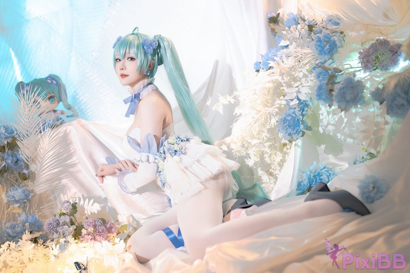 Coser Hoshilily 202402A PixiBB.COM 021