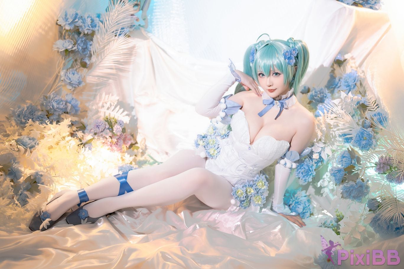 Coser Hoshilily 202402A PixiBB.COM 022