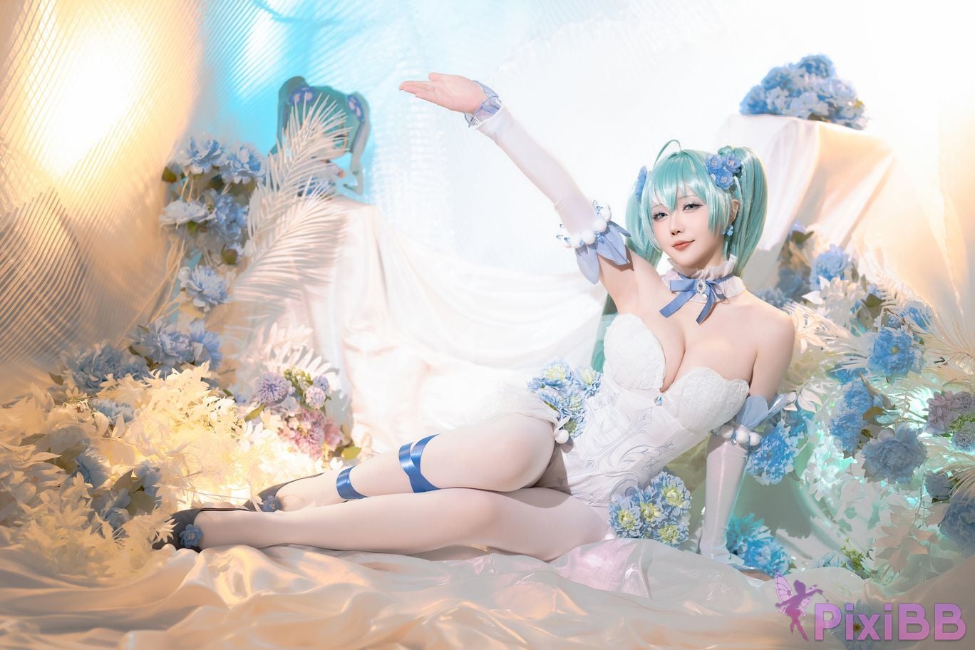 Coser Hoshilily 202402A PixiBB.COM 024