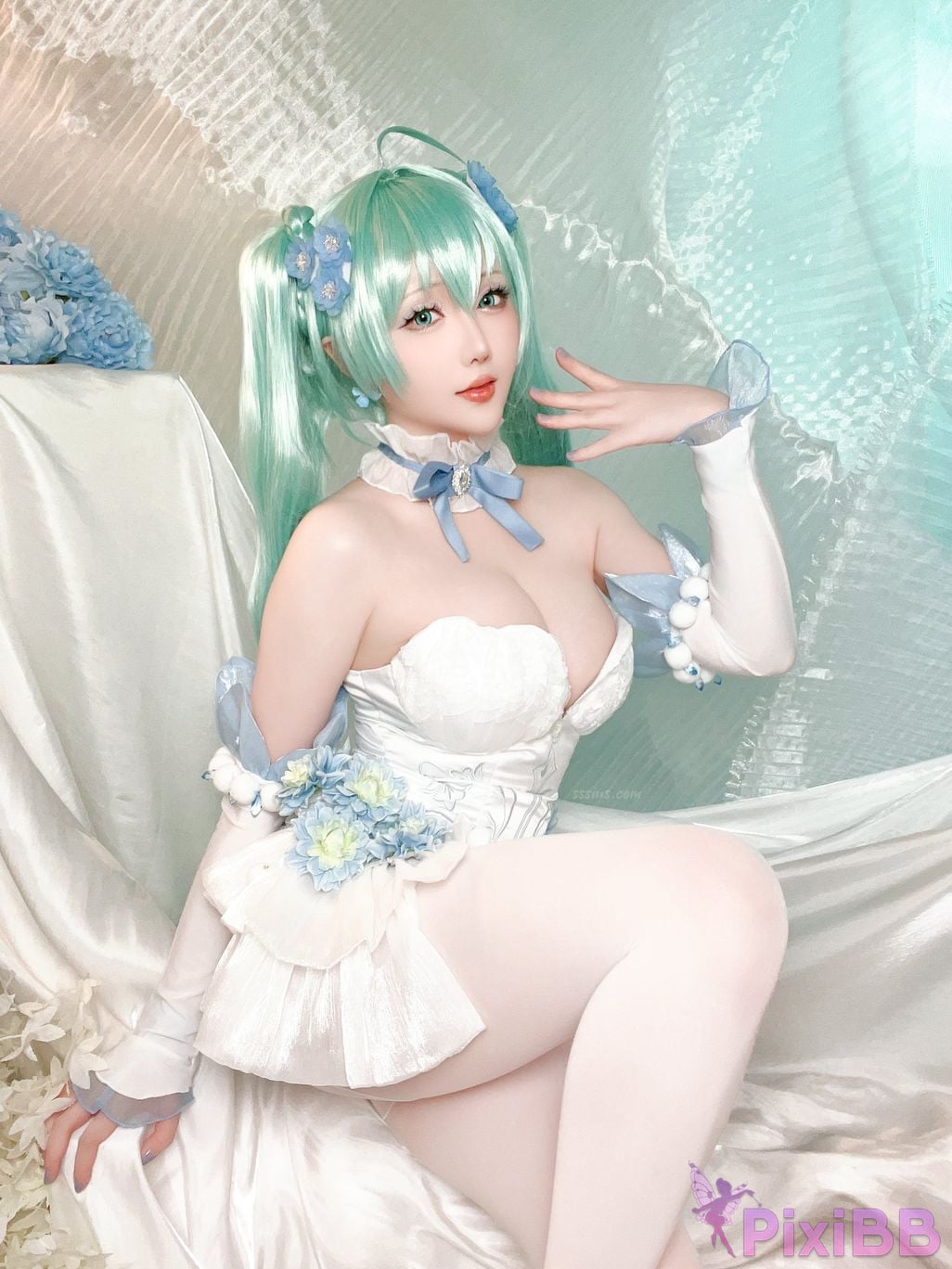 Coser Hoshilily 202402A PixiBB.COM 041