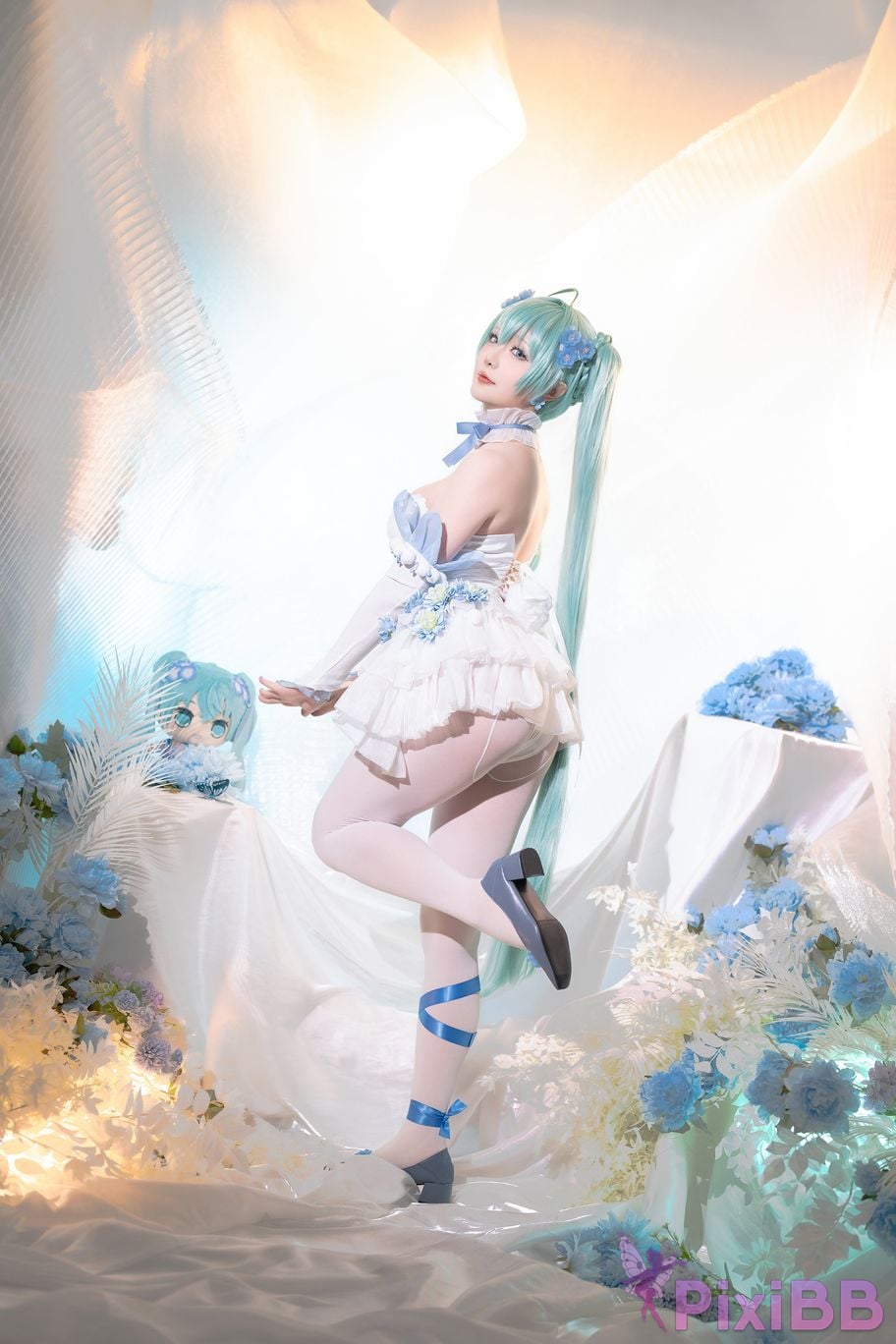 Coser Hoshilily 202402A PixiBB.COM 045