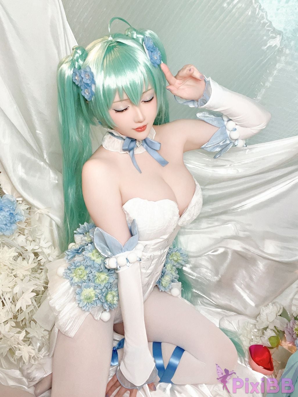 Coser Hoshilily 202402A PixiBB.COM 047