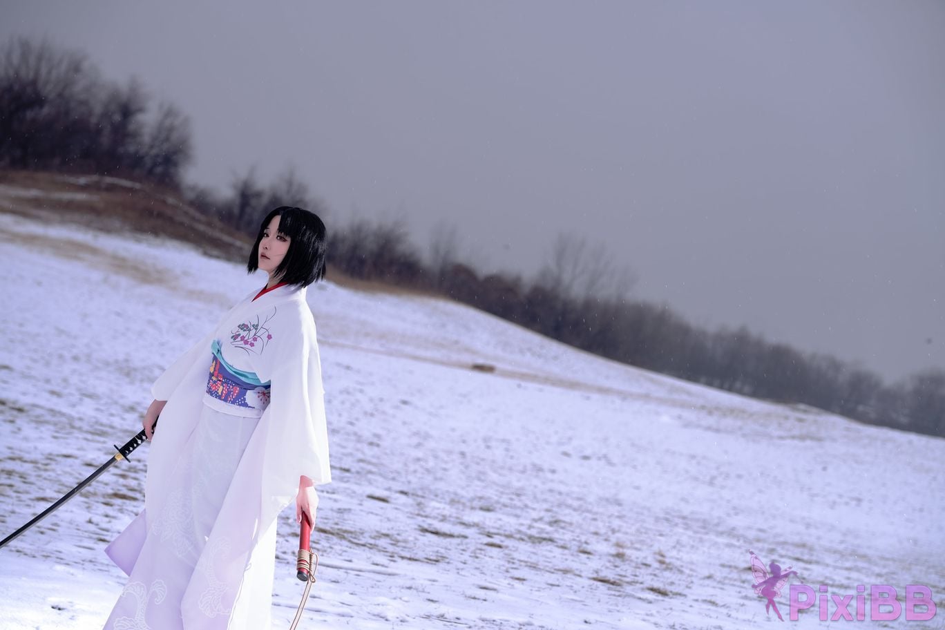 Coser Hoshilily PixiBB.COM 005