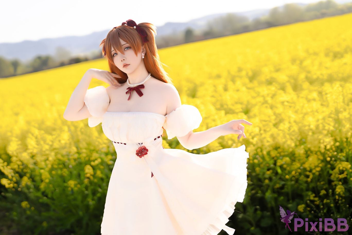 Coser Hoshilily EVA PixiBB.COM 004