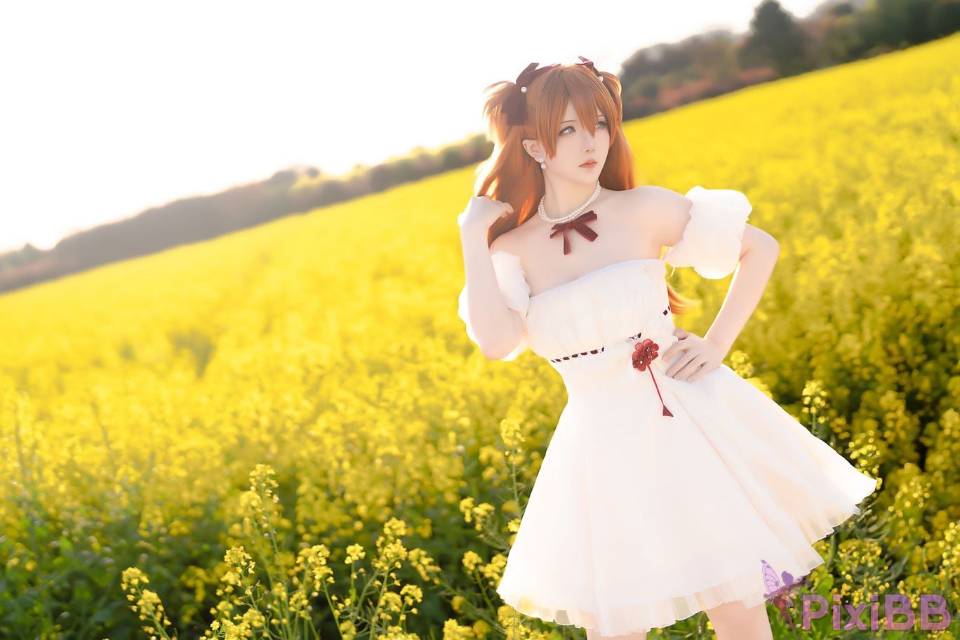 Coser Hoshilily EVA PixiBB.COM 013
