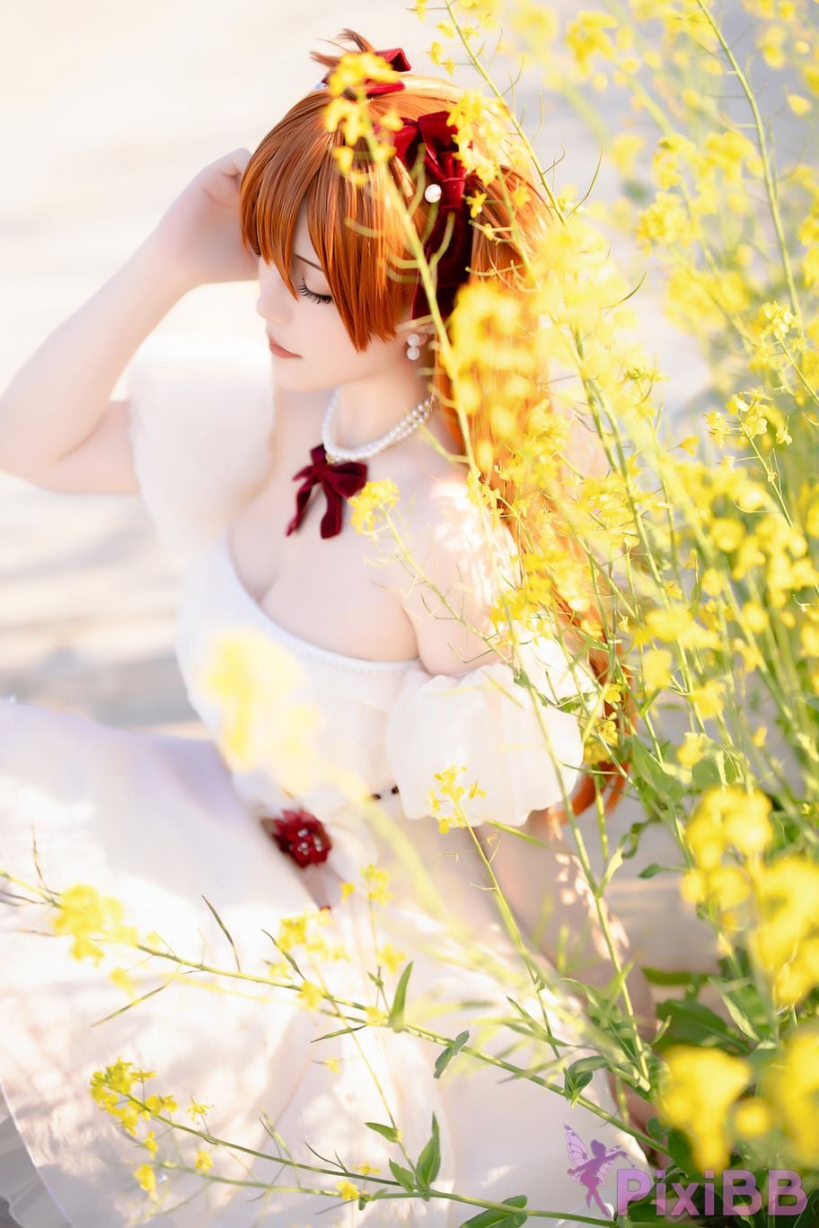 Coser Hoshilily EVA PixiBB.COM 017