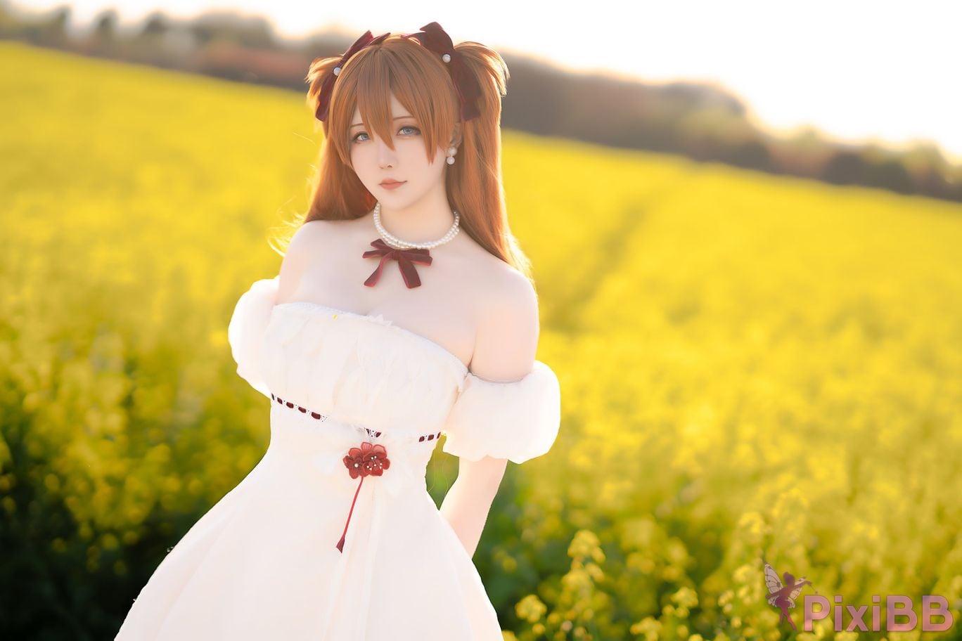Coser Hoshilily EVA PixiBB.COM 020