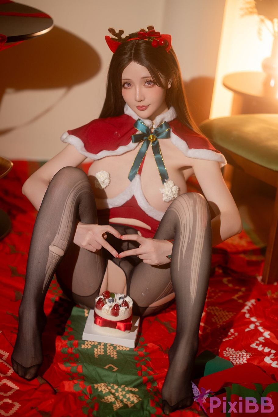 Coser Hoshilily 2024 PixiBB.COM 001.JPG
