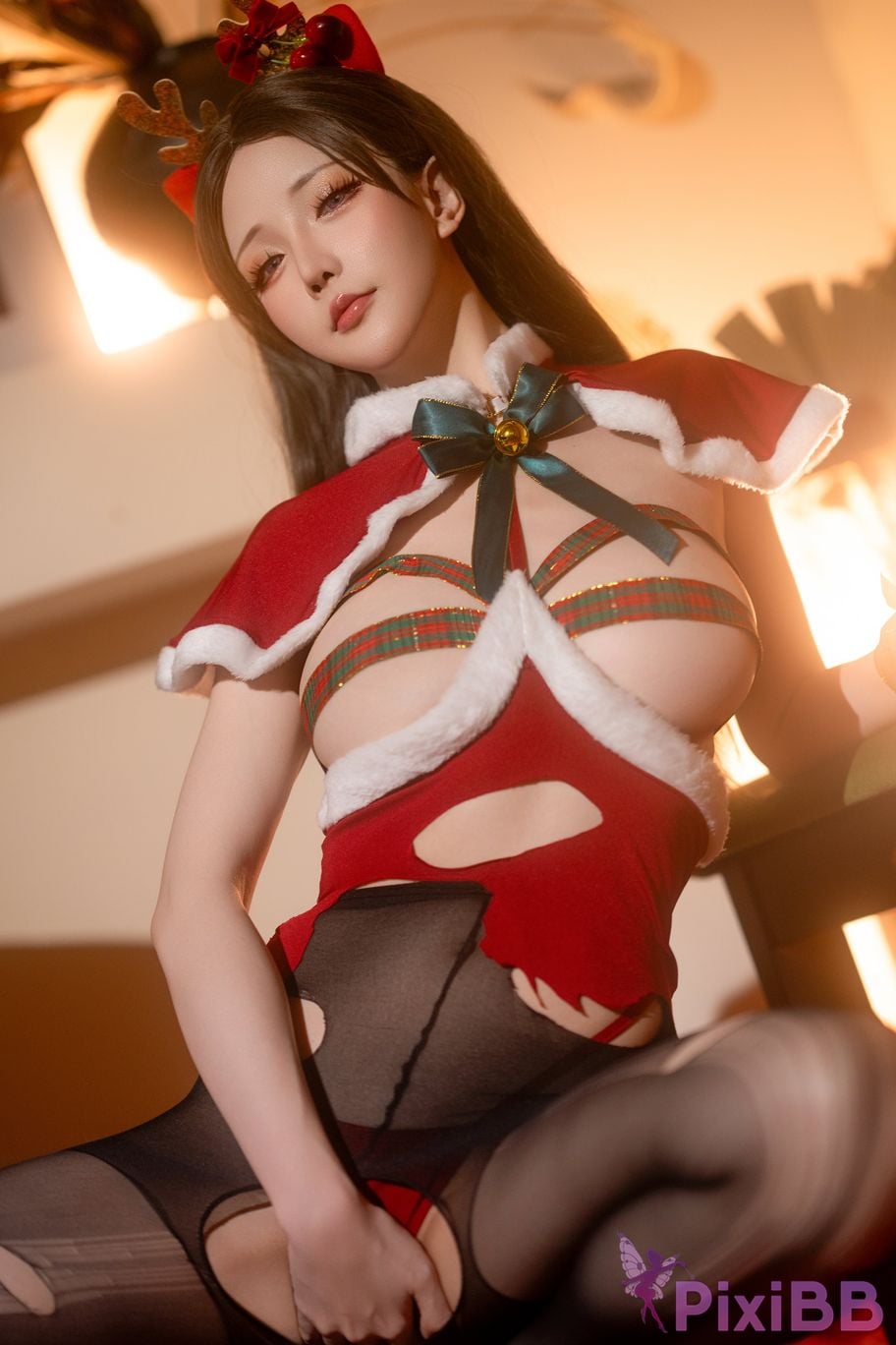 Coser Hoshilily 2024 PixiBB.COM 014.JPG