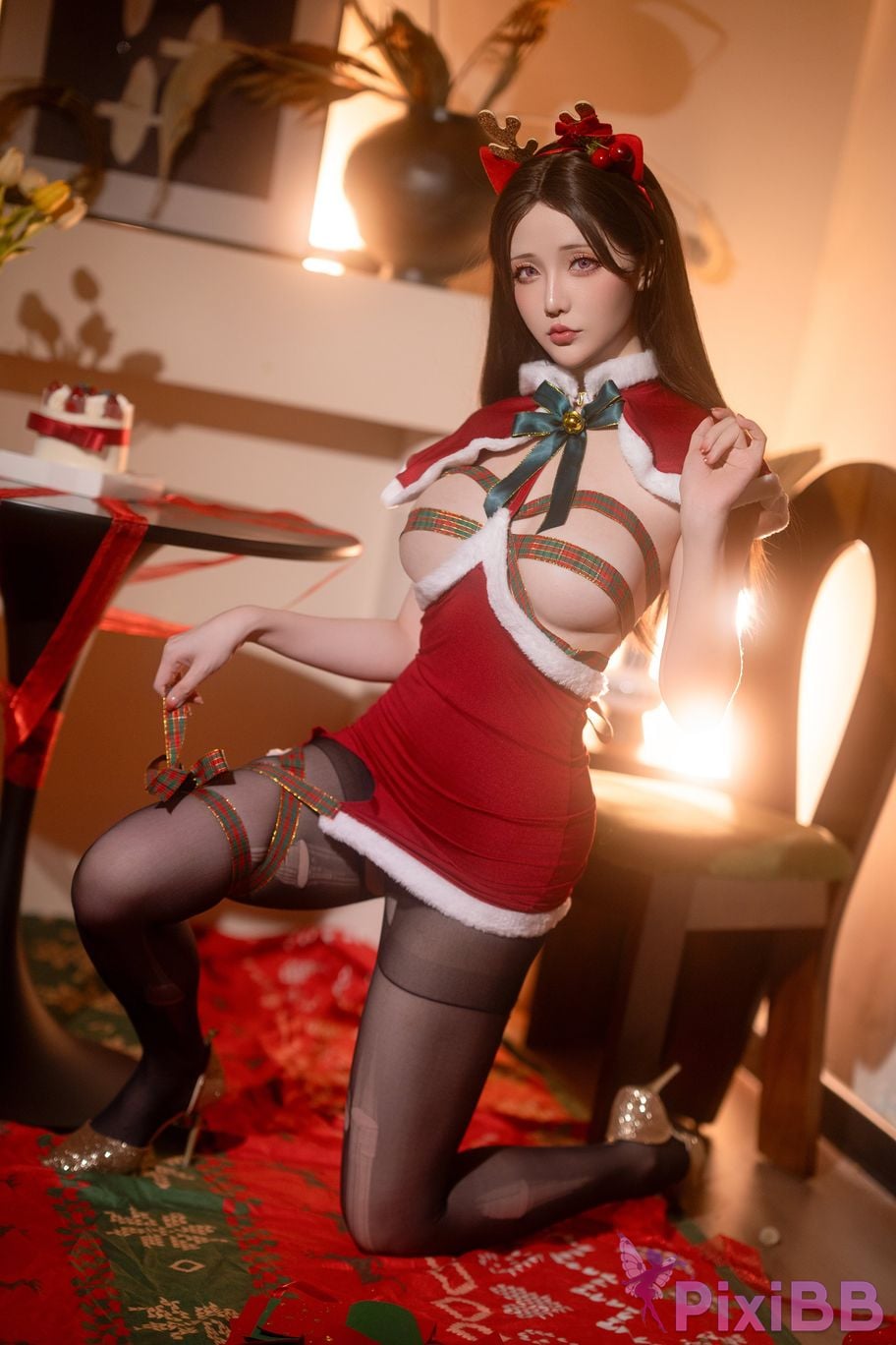 Coser Hoshilily 2024 PixiBB.COM 045.JPG
