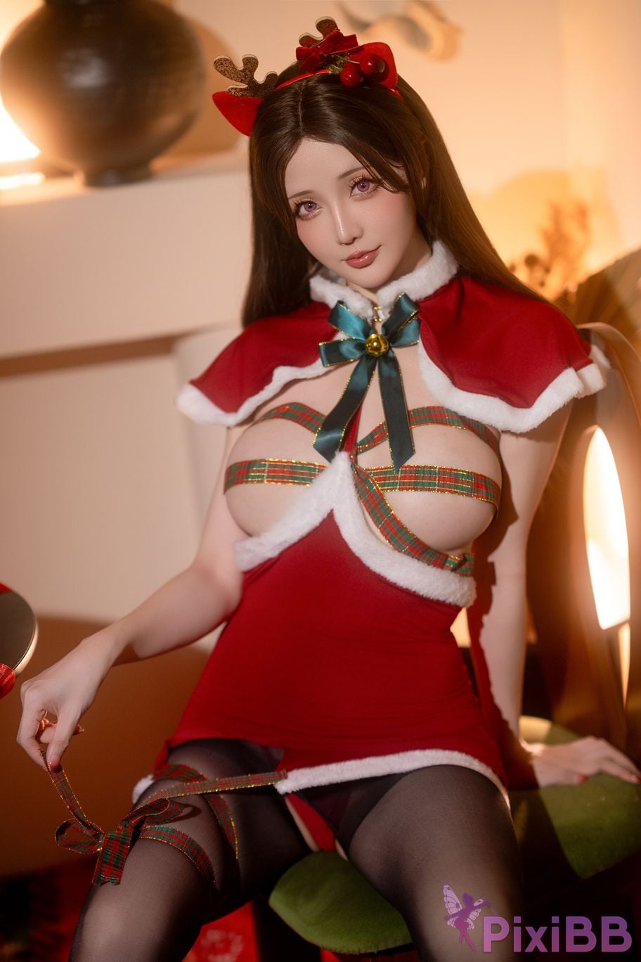 Coser Hoshilily 2024 PixiBB.COM 062.JPG