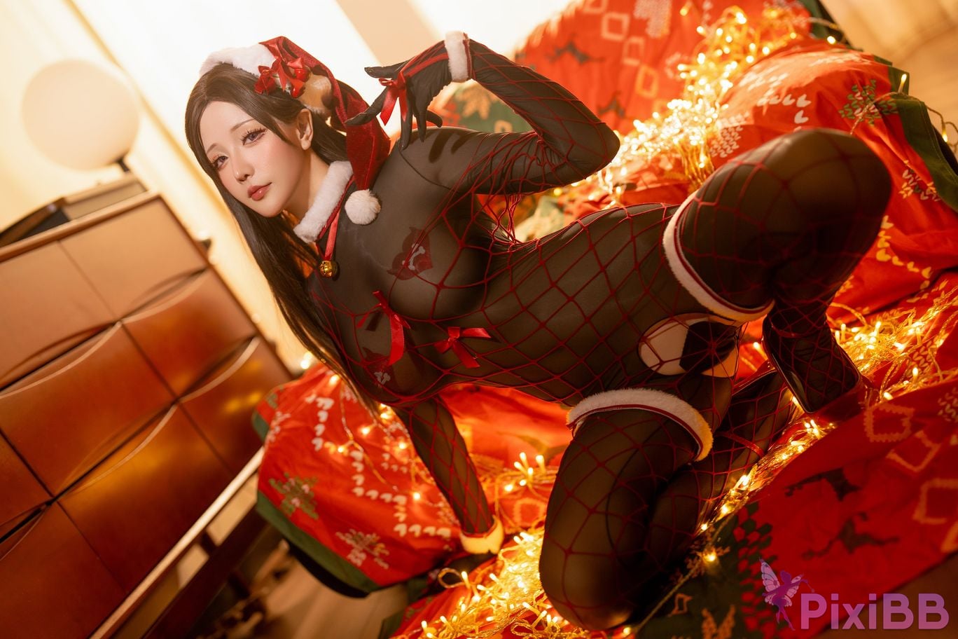 Coser Hoshilily 2024 PixiBB.COM 012.JPG