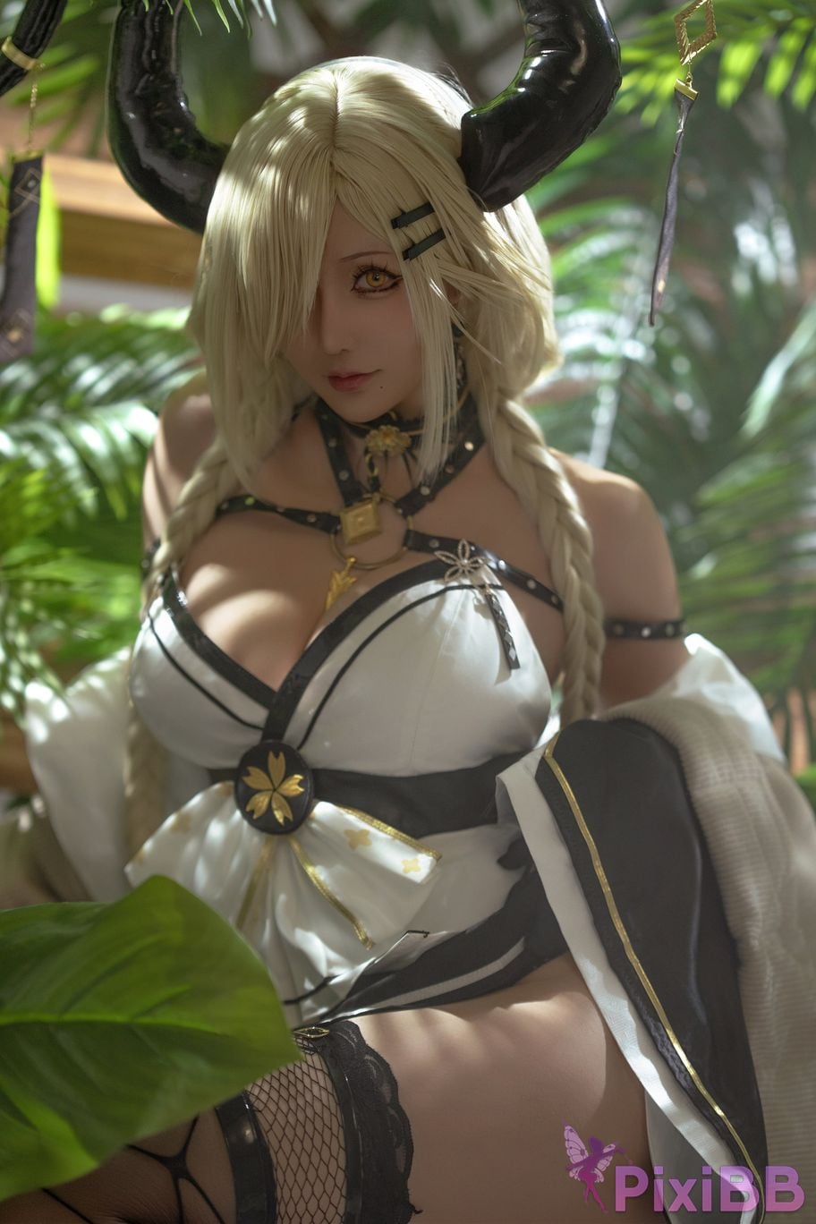 Coser Hoshilily 2024 PixiBB.COM 058