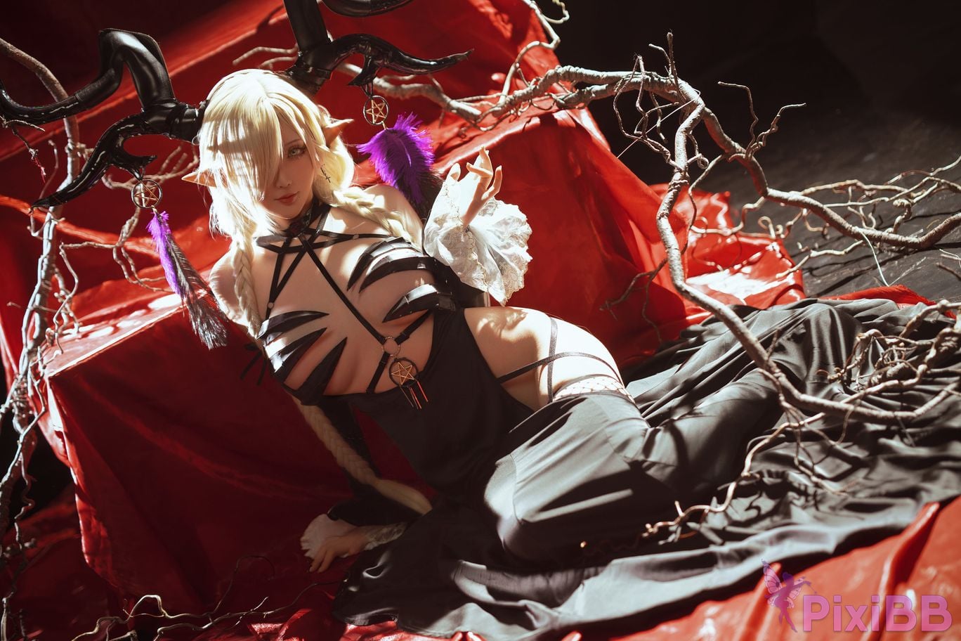 Coser Hoshilily 2024 PixiBB.COM 165