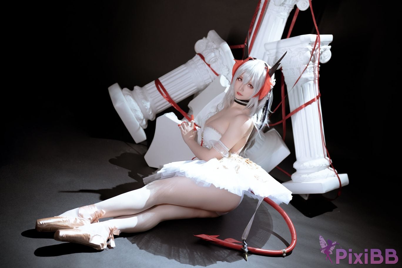 Coser Hoshilily Heartbeat PixiBB.COM 005