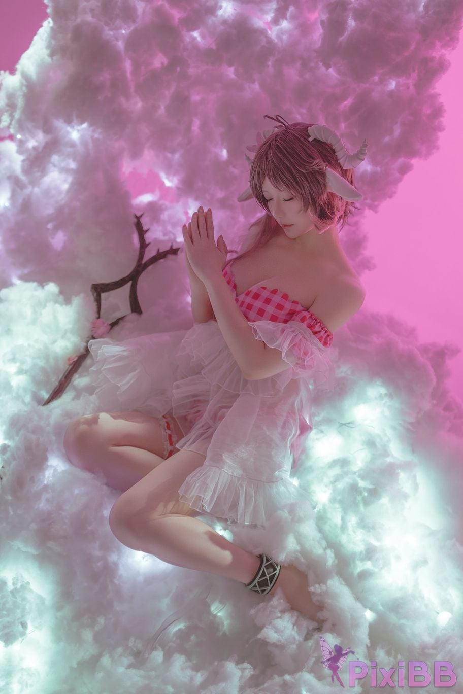 Coser Hoshilily Heartbeat PixiBB.COM 101