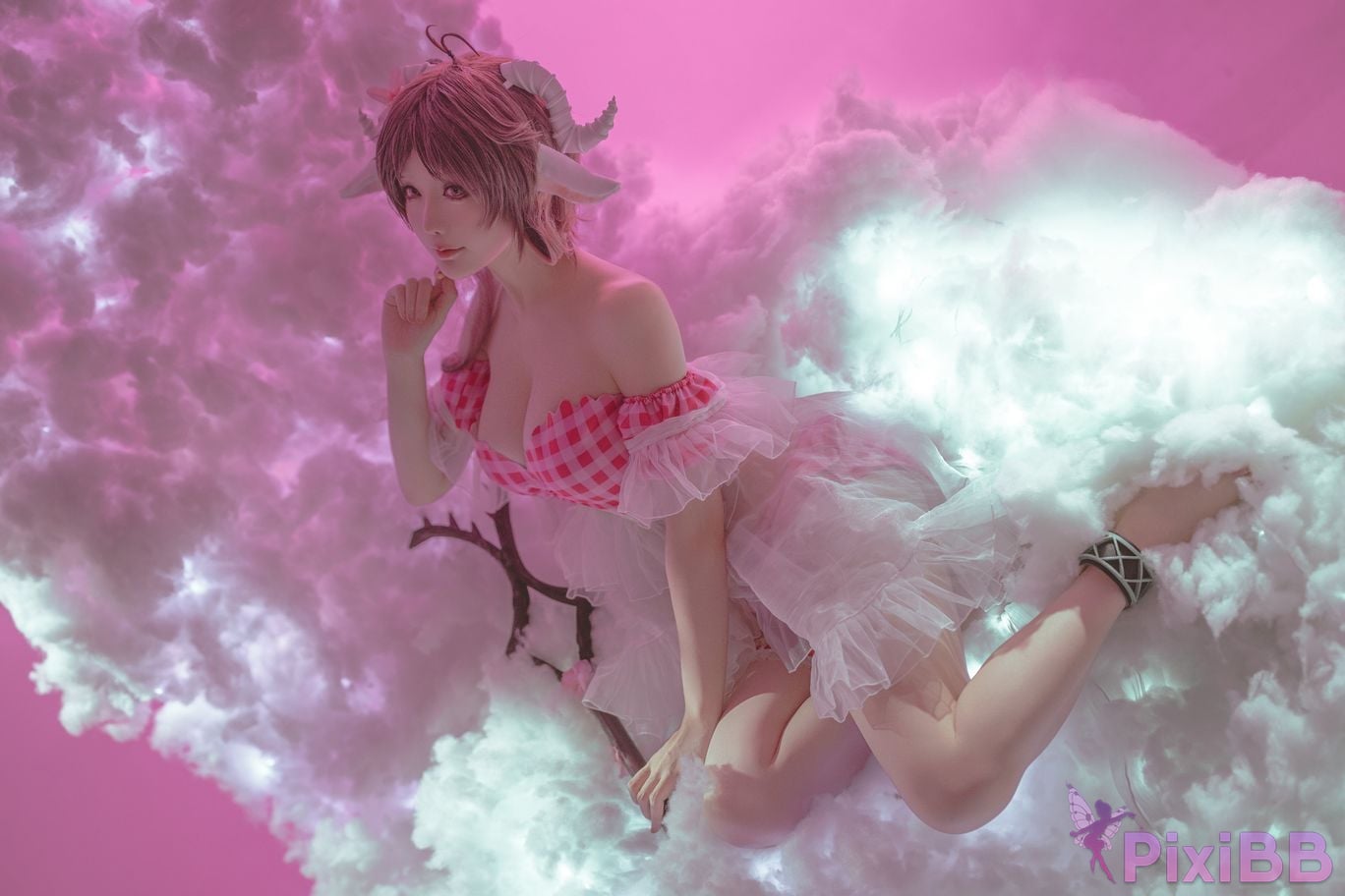 Coser Hoshilily Heartbeat PixiBB.COM 113