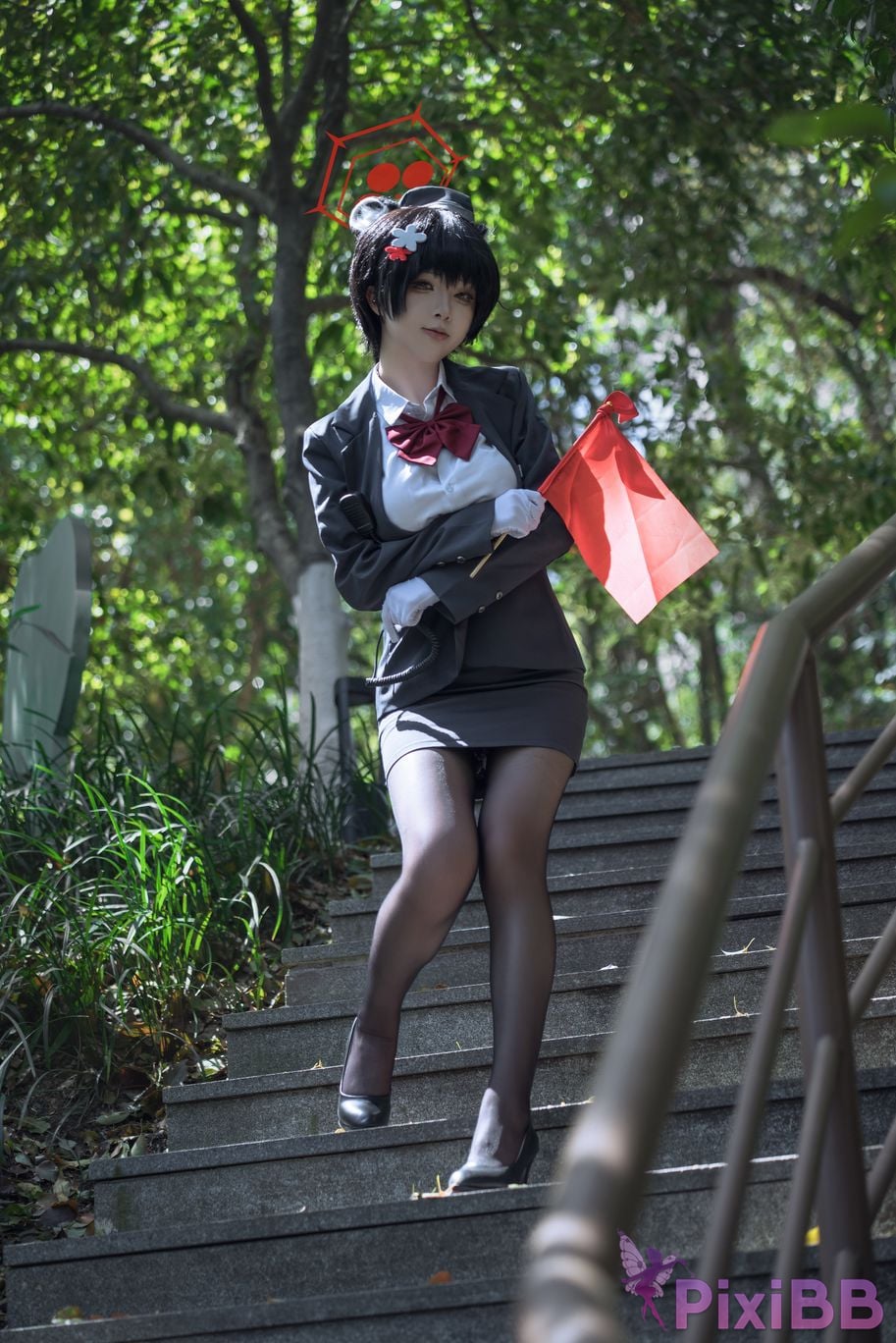 Cosplayer vector fish Blue Archive camellia black silk tour guide PixiBB.COM 014