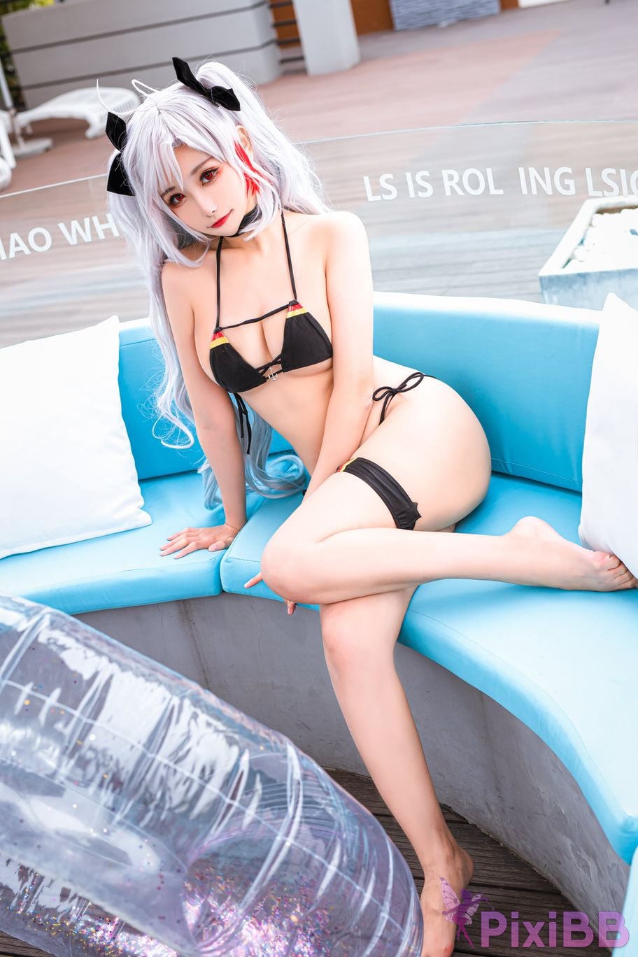 Coser Momoko PixiBB.COM 002