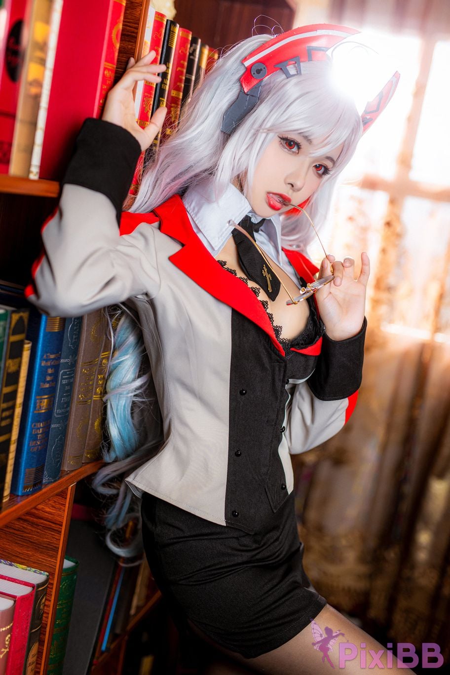 Coser Momoko PixiBB.COM 002