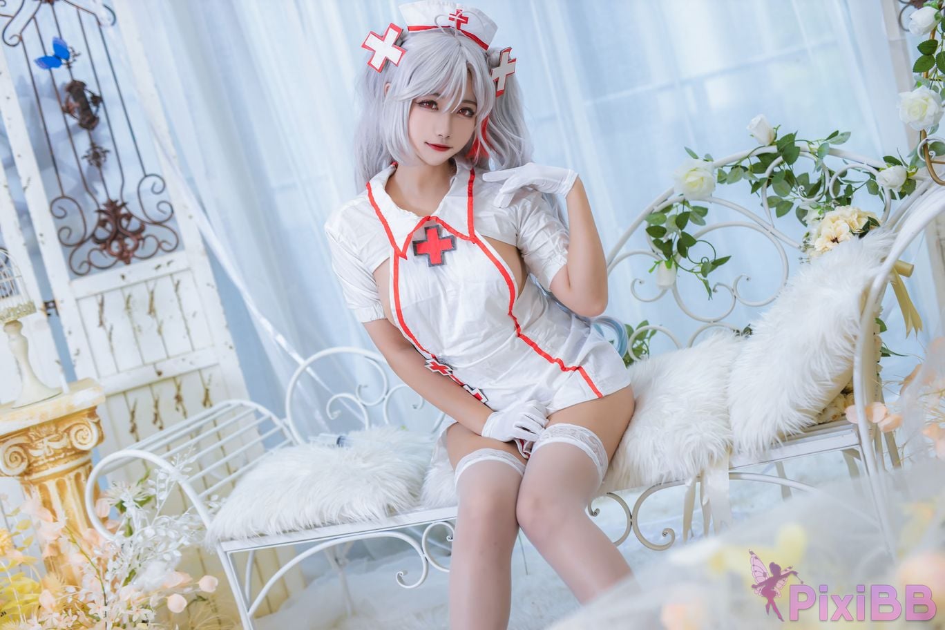 Coser Momoko PixiBB.COM 011