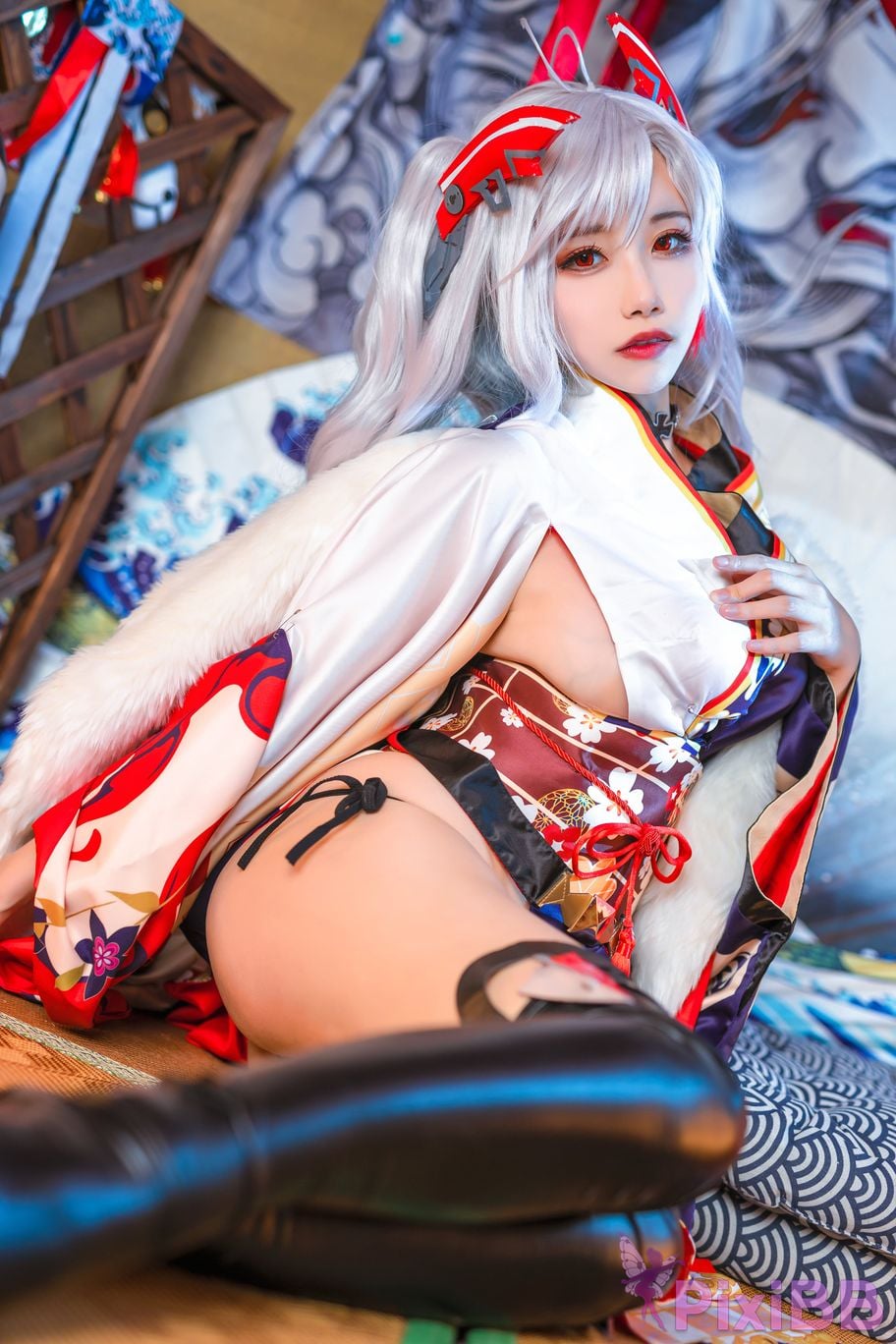 Coser Momoko PixiBB.COM 006