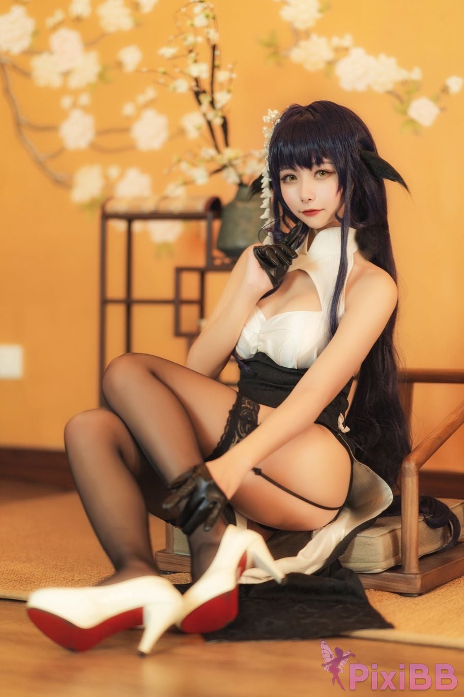 Coser Momoko PixiBB.COM 006