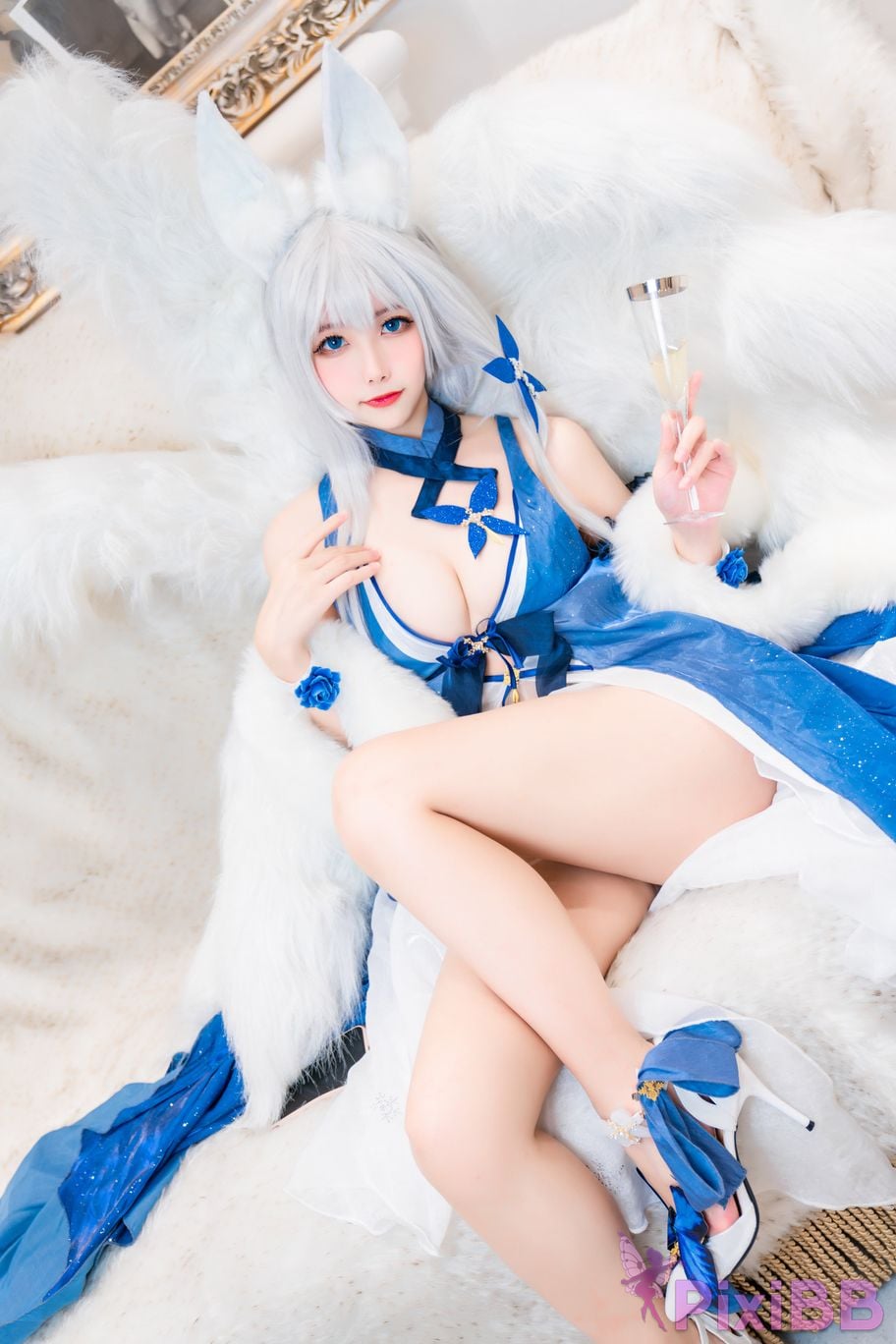 Coser Momoko PixiBB.COM 016