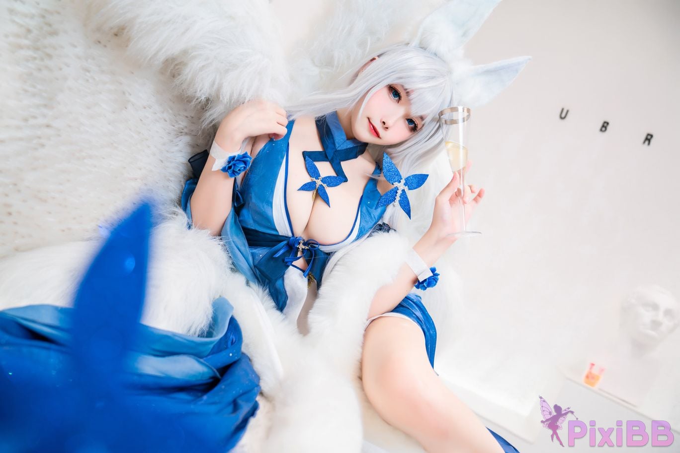 Coser Momoko PixiBB.COM 029