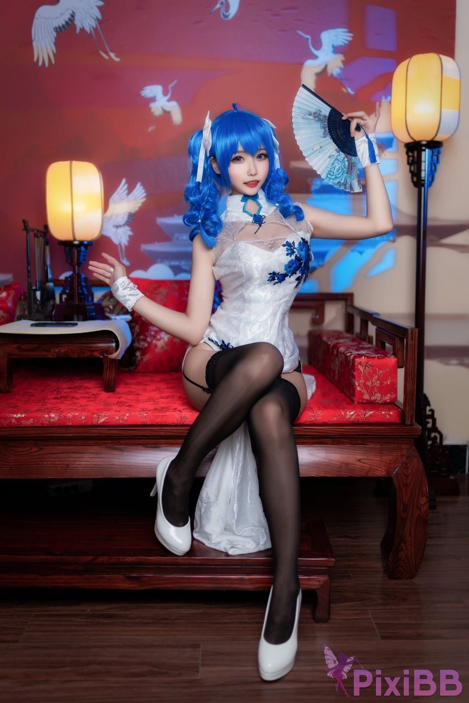 Coser Momoko PixiBB.COM 001
